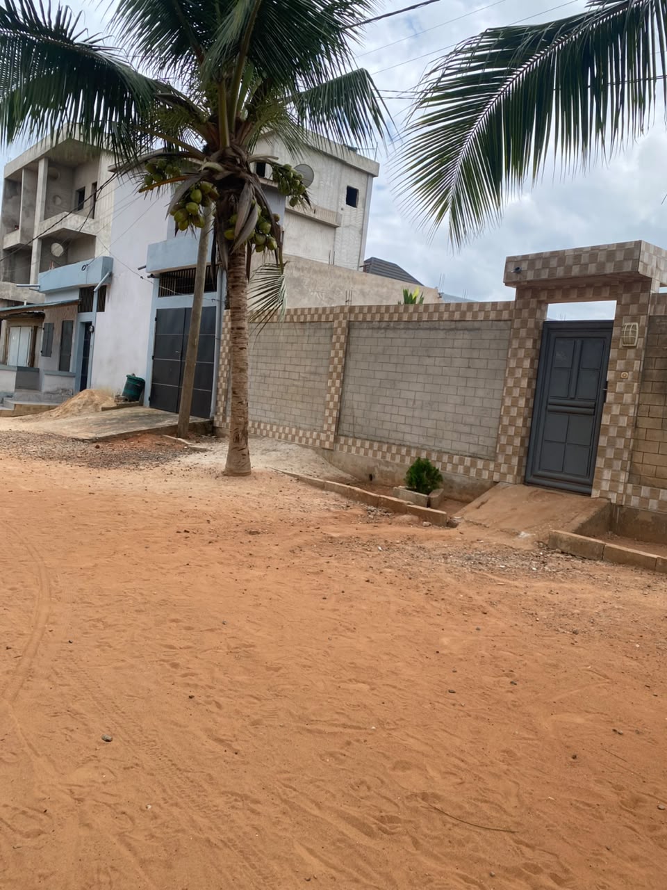 Terrain en vente non loin du goudron à Agoè Légbassito Madjikpéto – Prix à partir de 13 millions FCFA
