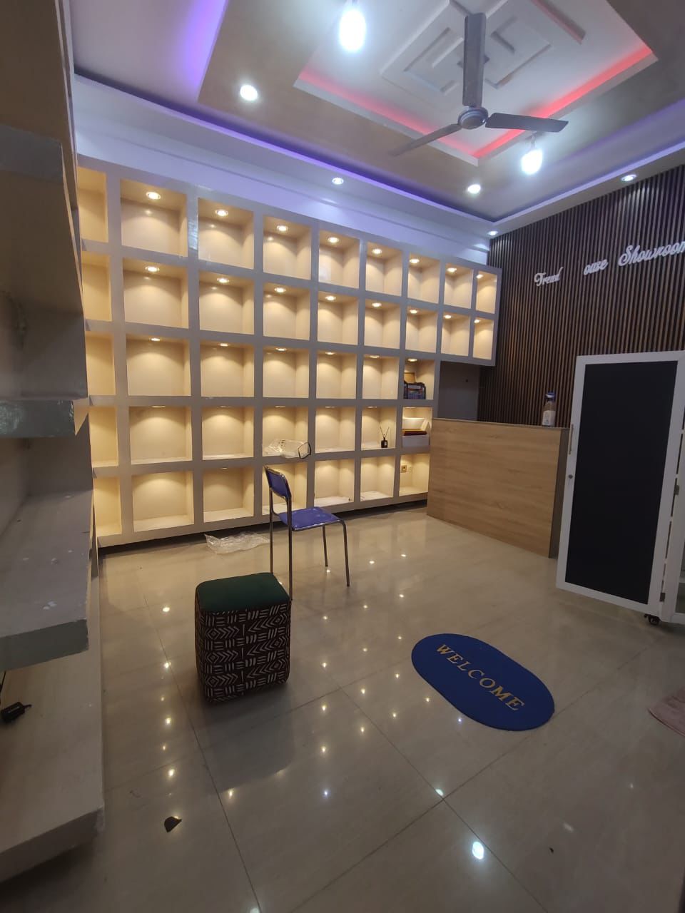Boutique en location à Agbalepedo – 60 000 FCFA