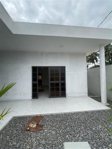 Terrain de 6 lots en vente à Baguida Luxolin, proche du goudron – À partir de 70 millions FCFA