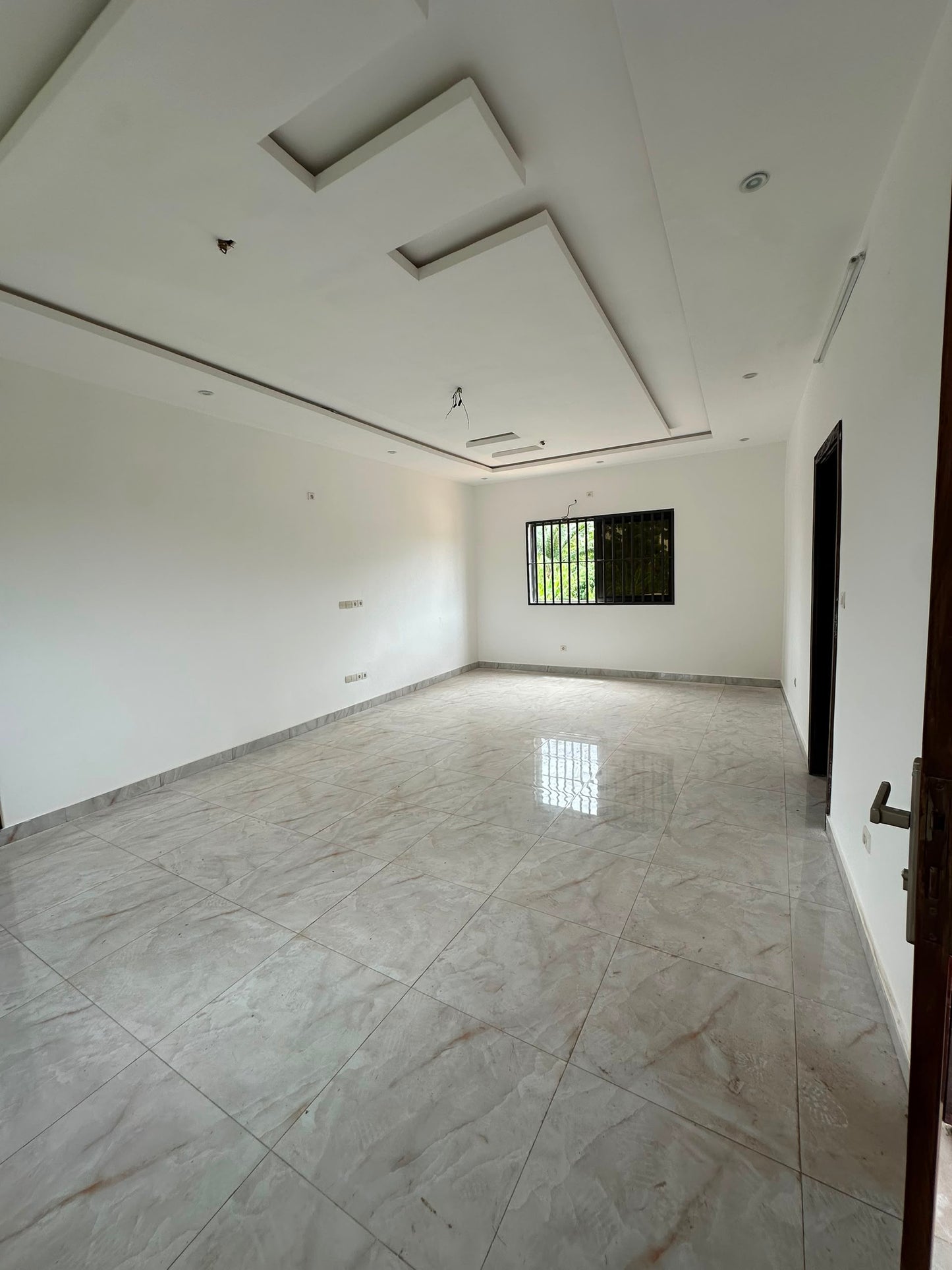 Appartement 2 chambres salon en location à Adidogomé Gblinkomegan – 100 000 FCFA