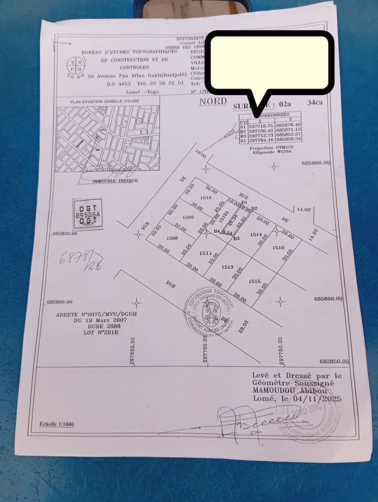 Terrain de 300 m² clôturé à Avedji – 14.5 millions FCFA