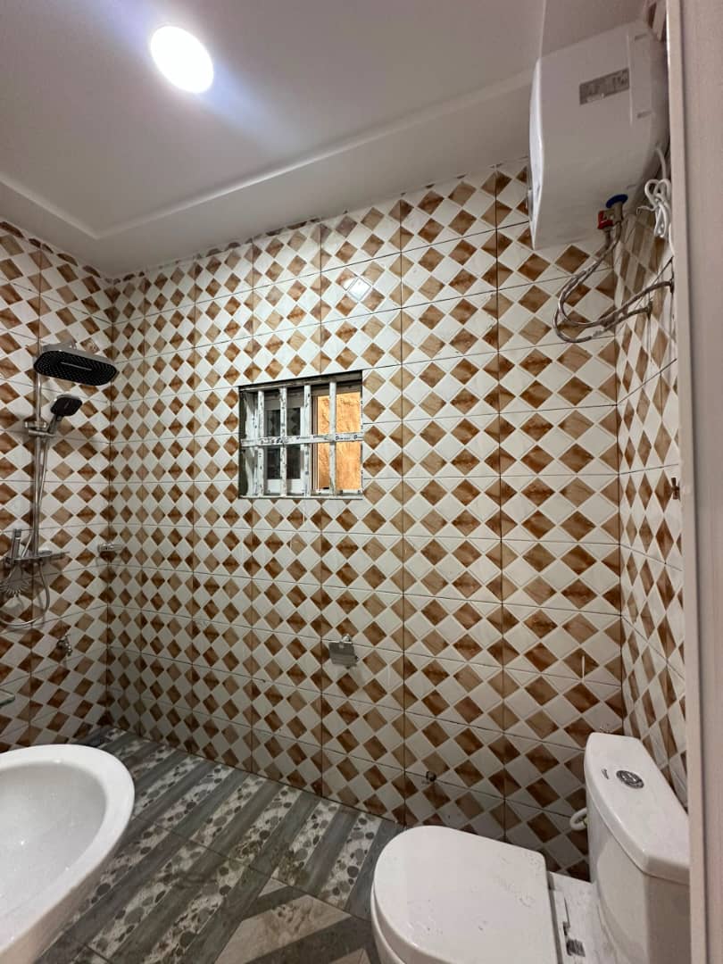 Mini-villa 2 chambres en vente à Sanguéra – 25 000 000 FCFA