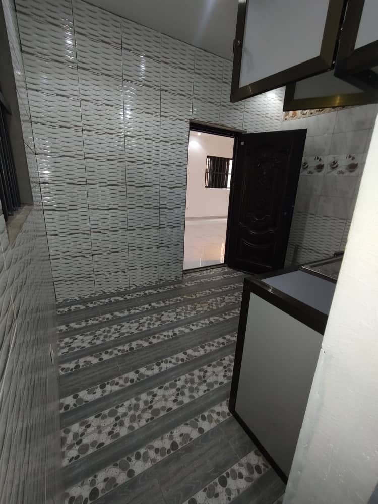 Appartement 2 chambres salon à louer à Lomé (Entreprise de l'Union) – 110 000 FCFA