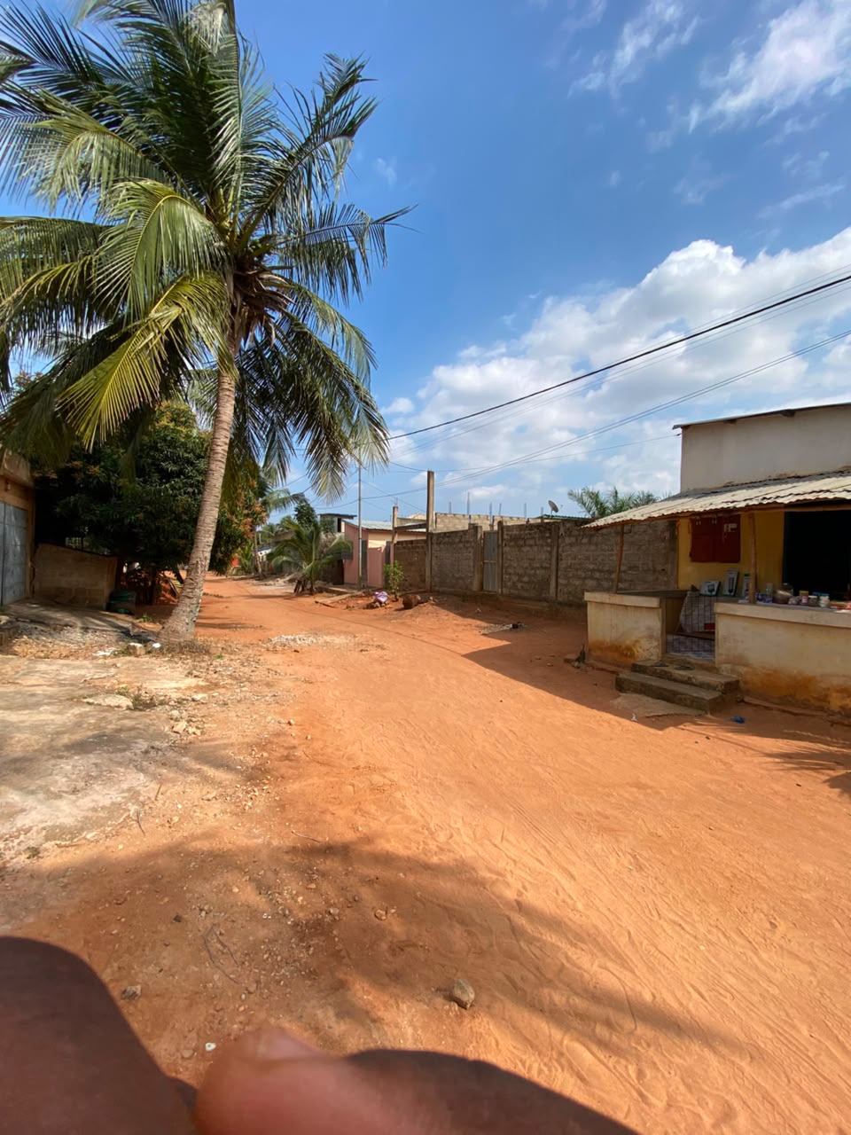 Terrain 300 m² en vente à Agoé Légbassito Kové – 16 millions FCFA