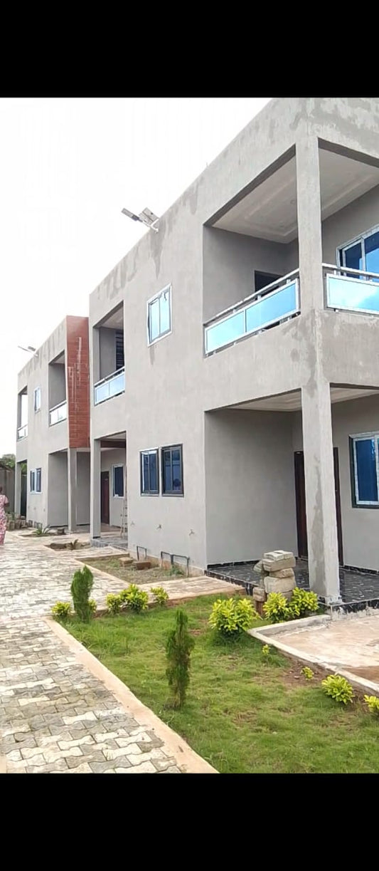 Appartement neuf 2 chambres à louer à Apessito – 100 000 FCFA