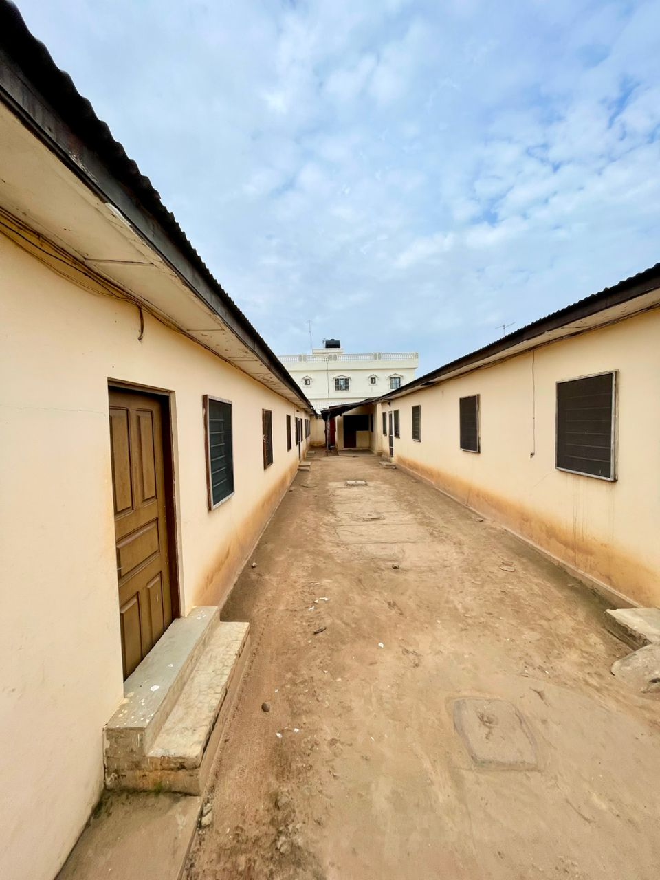 Maison 6 chambres de 600 m² en vente à Novissi – 95 millions FCFA