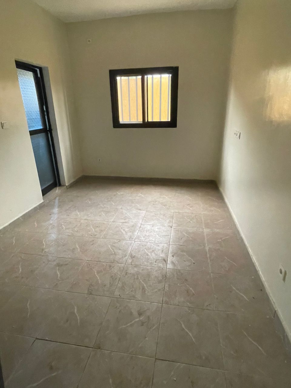 Appartement 2 chambres à louer à Agoè derrière FIL Ô PARC – 120 000 FCFA/mois