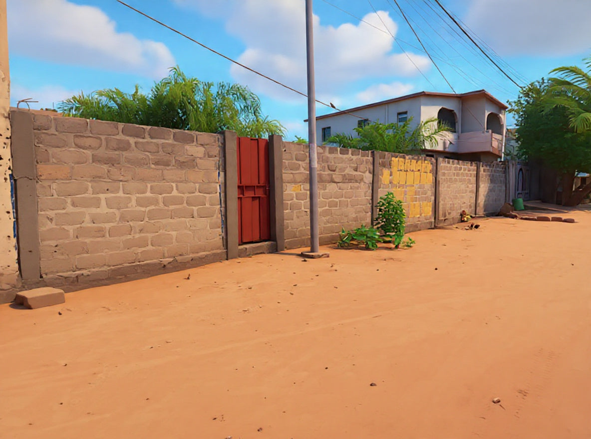 Terrain de 900 m² en vente à Sanguera-KOPEGAN – 23 millions FCFA le lot