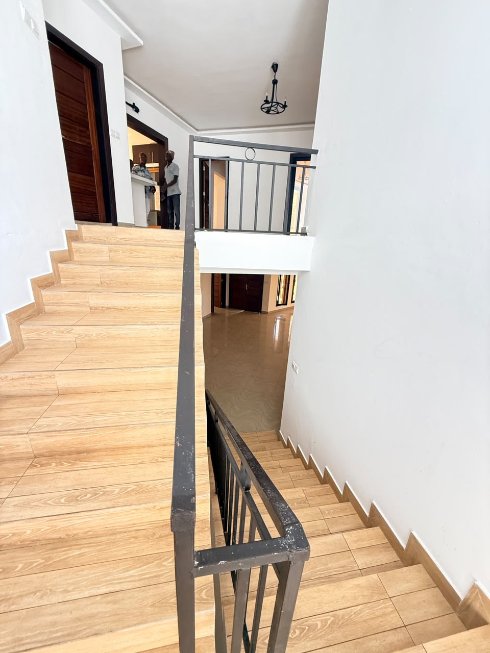 Villa 6 chambres à louer à Nyekonakpoé – 800 000 FCFA