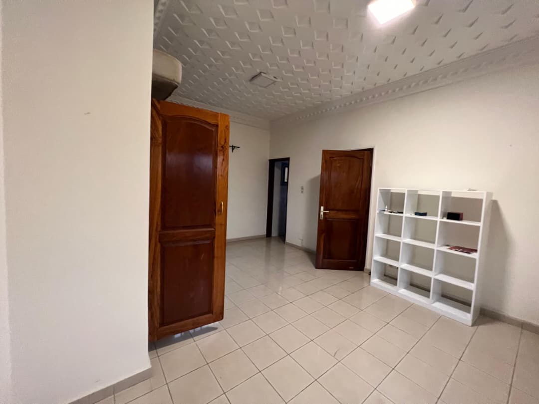 Terrain 1 lot en vente en angle de rue à Segbé – 25 millions FCFA