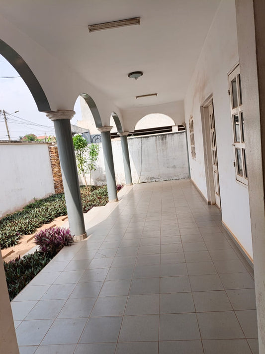 Villa 3 chambres en vente à Agoe Fil Ô Park – 100 millions FCFA
