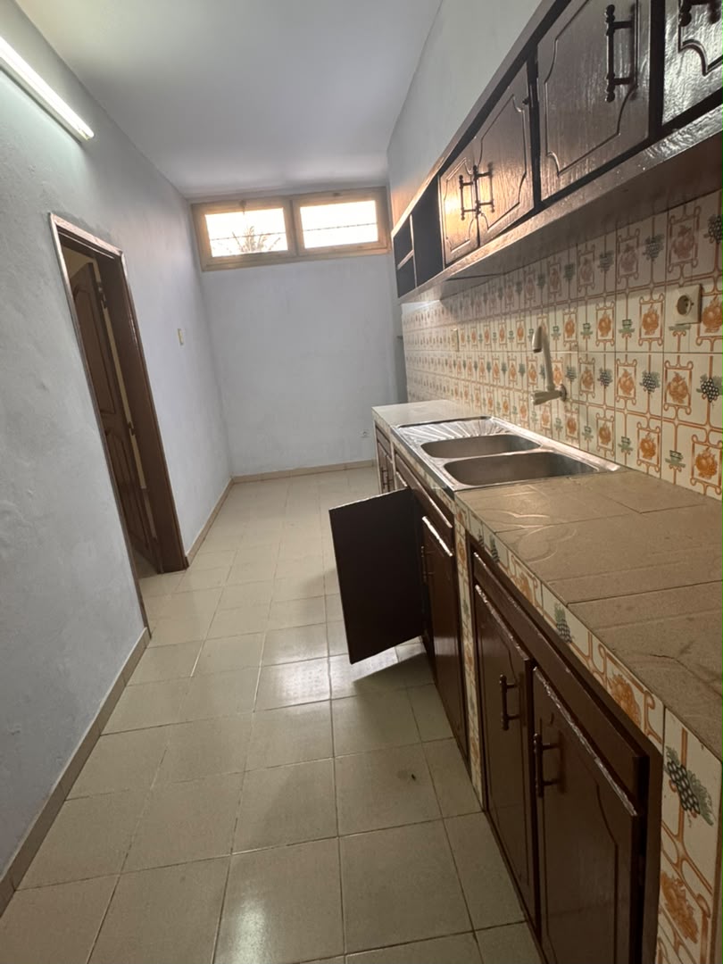 Appartement 2 chambres à louer à Avedji Lomé Plaisir – 100 000 FCFA/mois