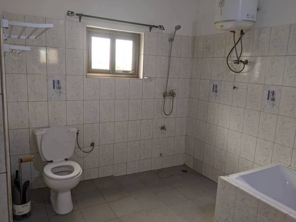 Villa 3 chambres en vente à Agbalépédo – 80 millions FCFA