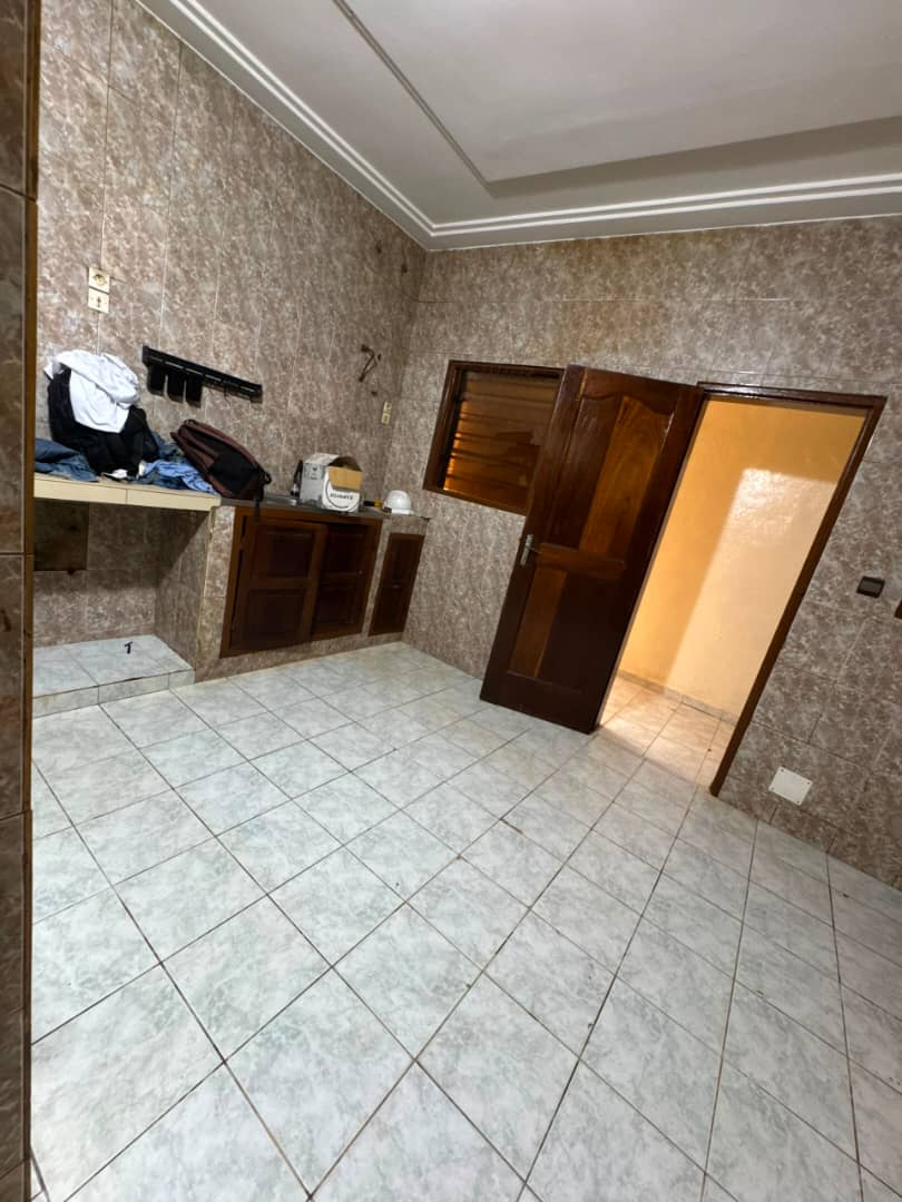 Villa moderne 3 chambres en location à Hédzranawoé Yatt&Co – 250 000 FCFA