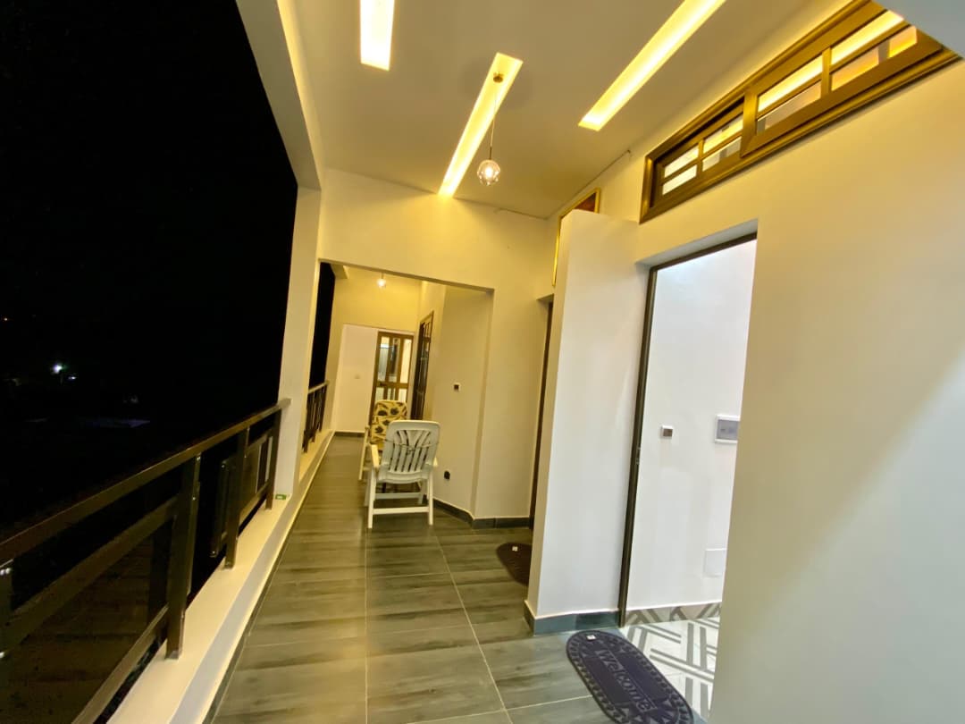 Appartement meublé 2 chambres à louer, nouvelle construction, à Avédji – 350 000 FCFA
