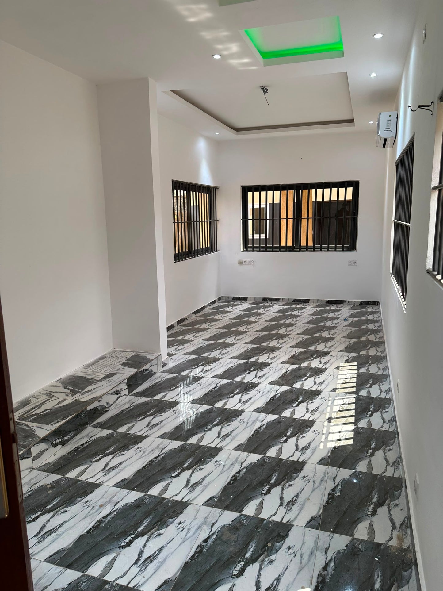 Appartement 2 chambres salon en location à Adidogomé Gblinkomegan – 150 000 FCFA