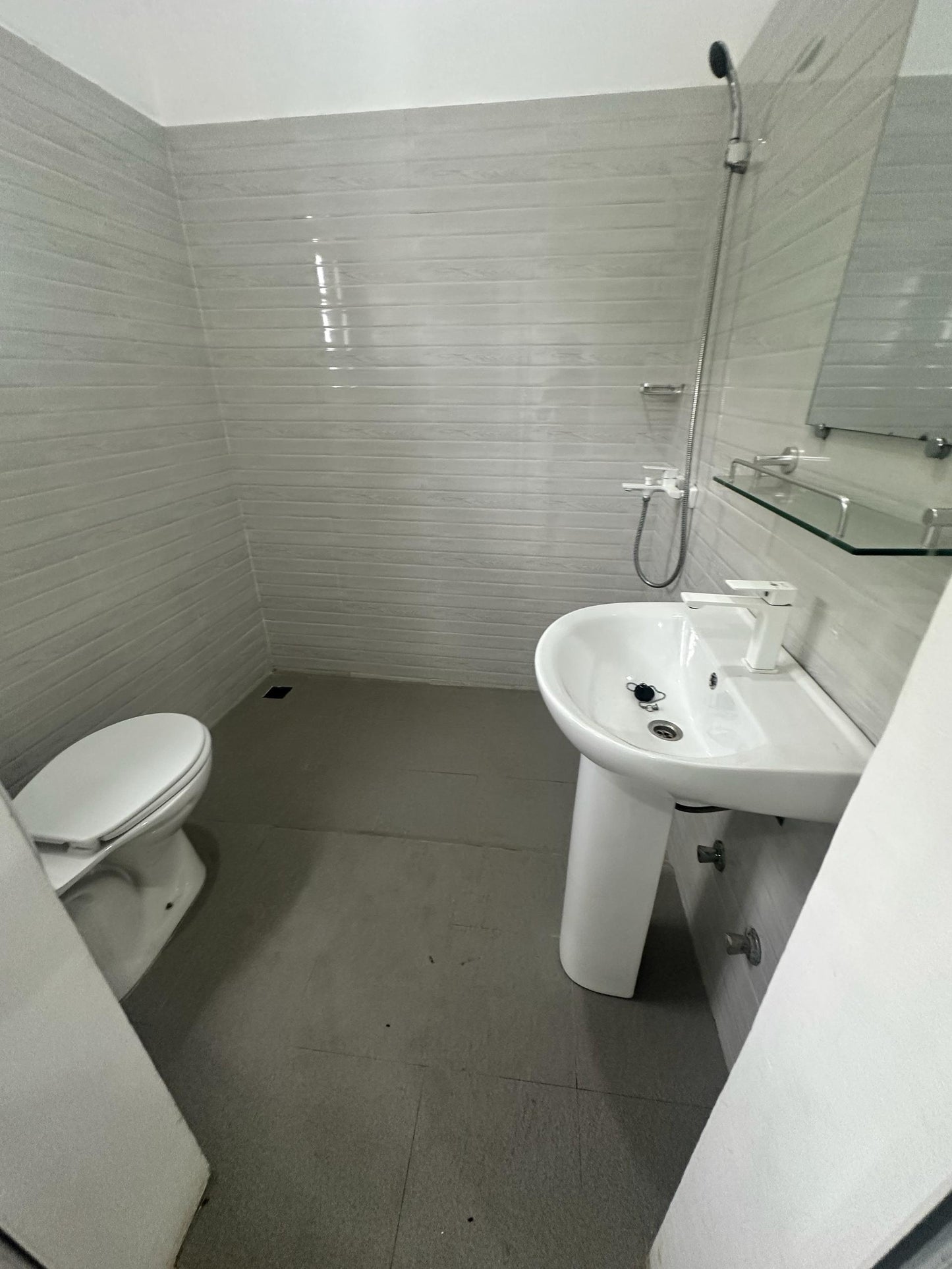 Appartement haut standing 2 chambres salon à louer à Attiégou Aéroport – à partir de 250000 FCFA