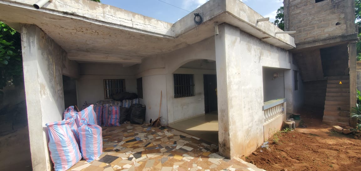 Villa 3 chambres en vente en angle de rue à Adidogomé Atigagomé – 30 millions FCFA