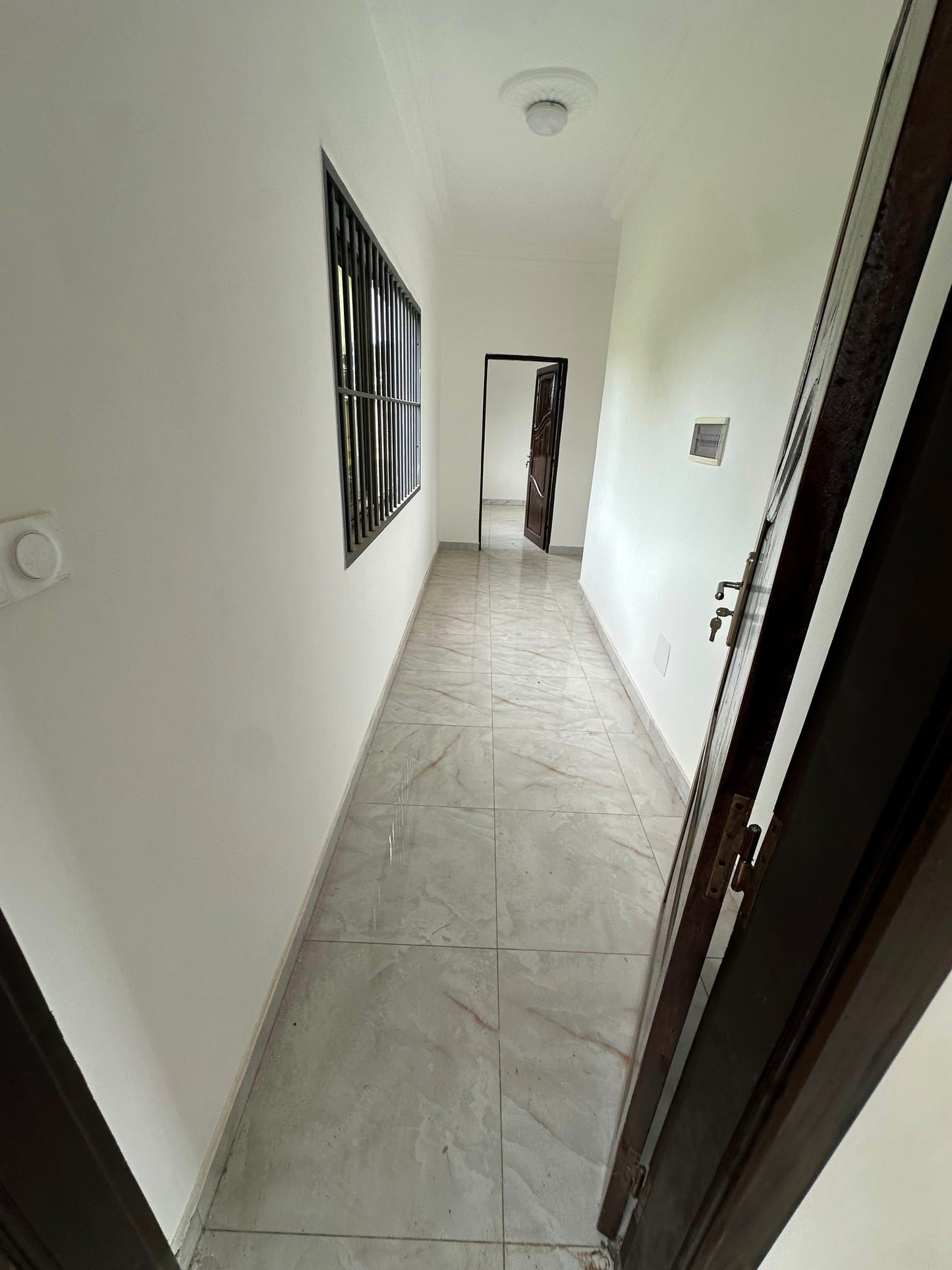 Appartement 2 chambres salon en location à Adidogomé Gblinkomegan – 100 000 FCFA