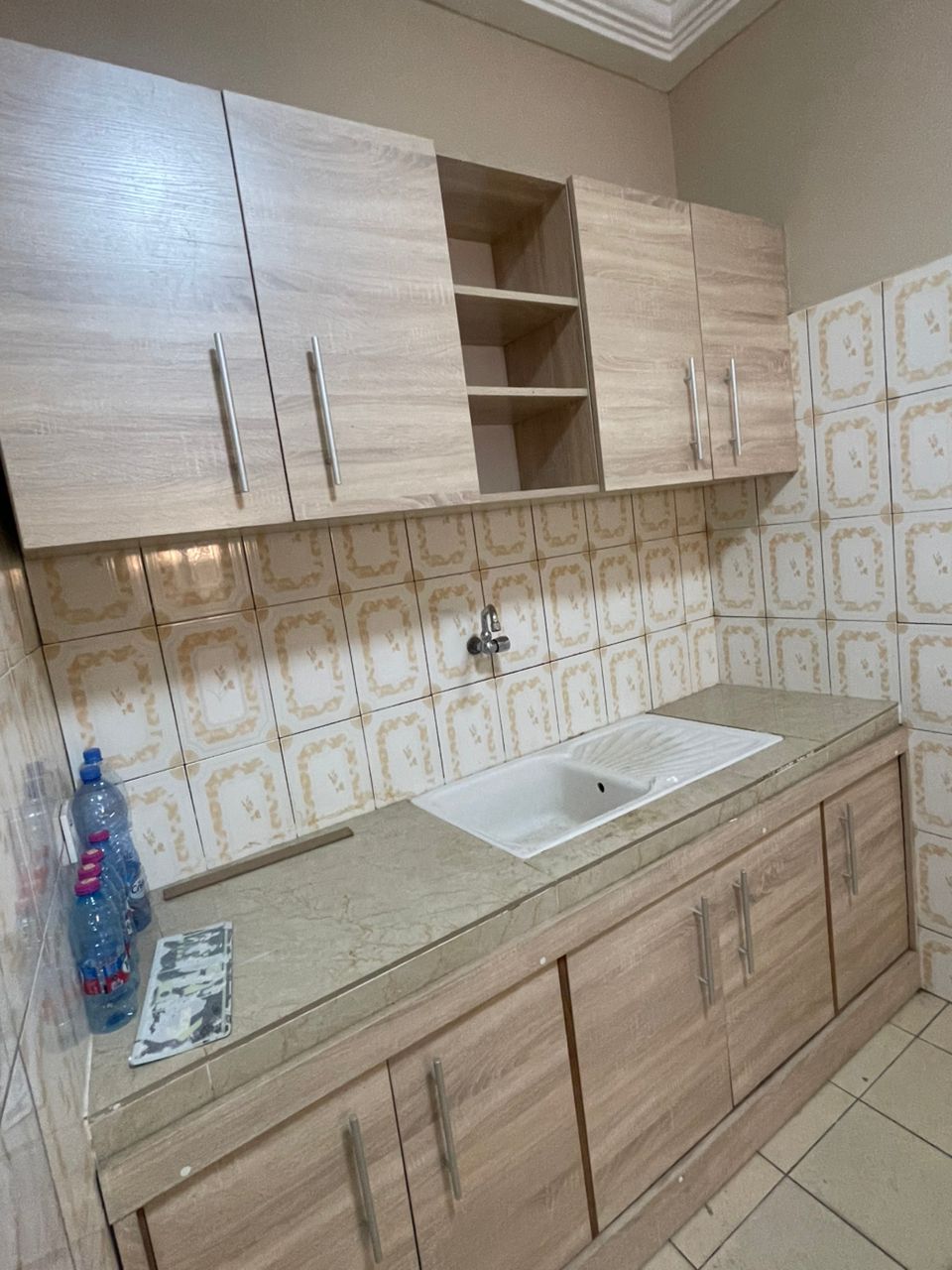 Villa duplex de 8 chambres en location à Béniglato, Lomé – 500000 FCFA/mois