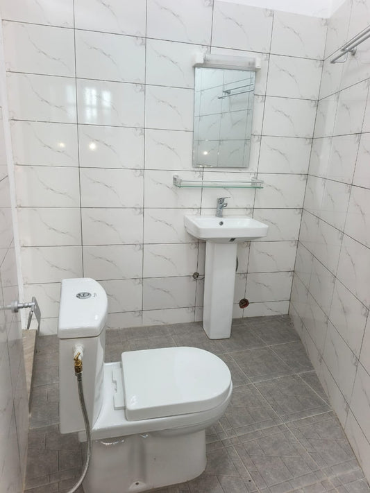 Appartement chambre salon en location à Ségbé-Akato - 60 000 FCFA/mois