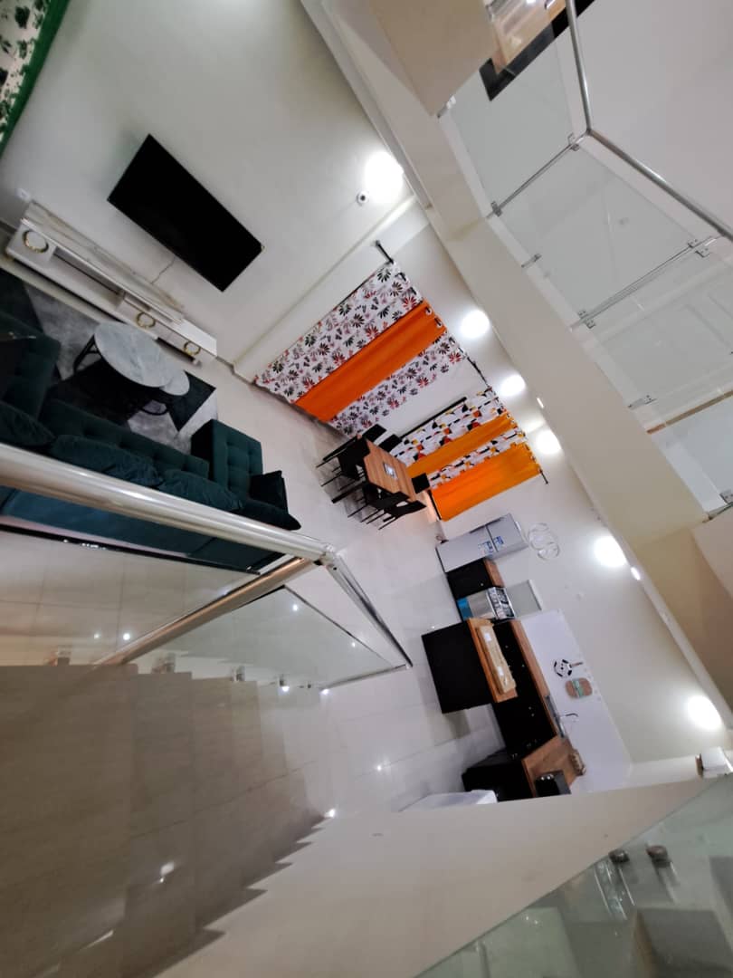 Villa 3 chambres meublée à louer à Adidogomé – 600 000 FCFA/mois