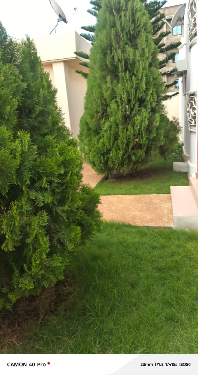 Villa 3 pièces en vente en bordure de goudron à Adidoadin – 195 millions FCFA