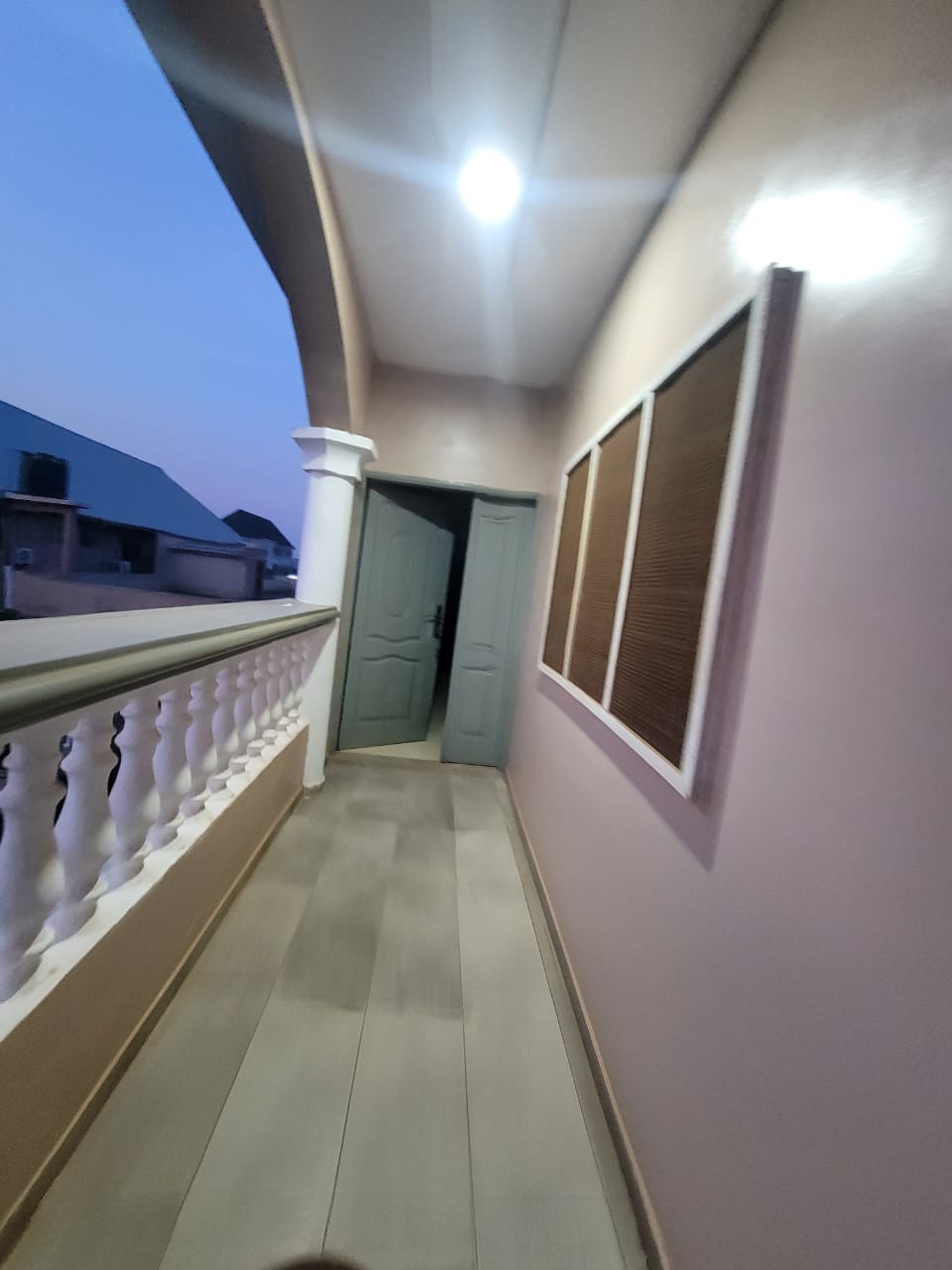 Appartement 2 chambres en location à Adjidogomé Logoté – 80 000 FCFA