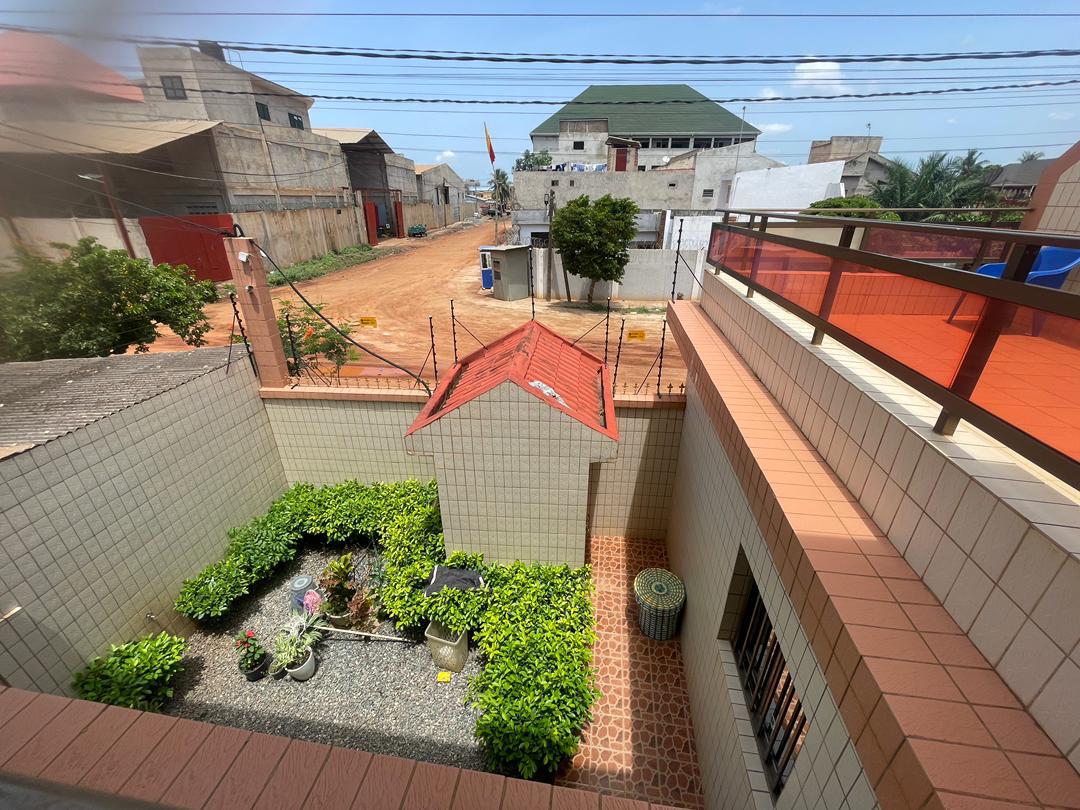 Villa duplex 4 chambres en location à Hédzranawoé – 250000 FCFA