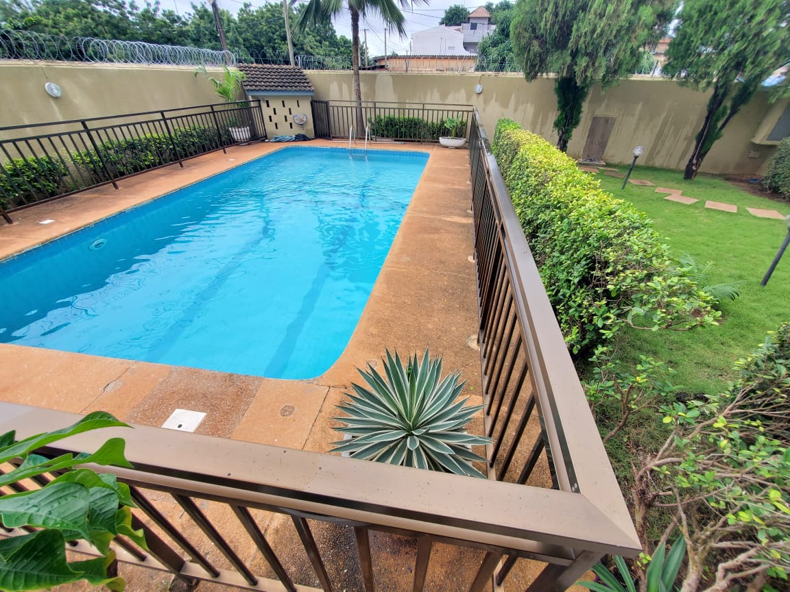 Villa duplex 4 chambres en location à Novissi proche de la Clinique Saint Joseph – 1,5 million FCFA