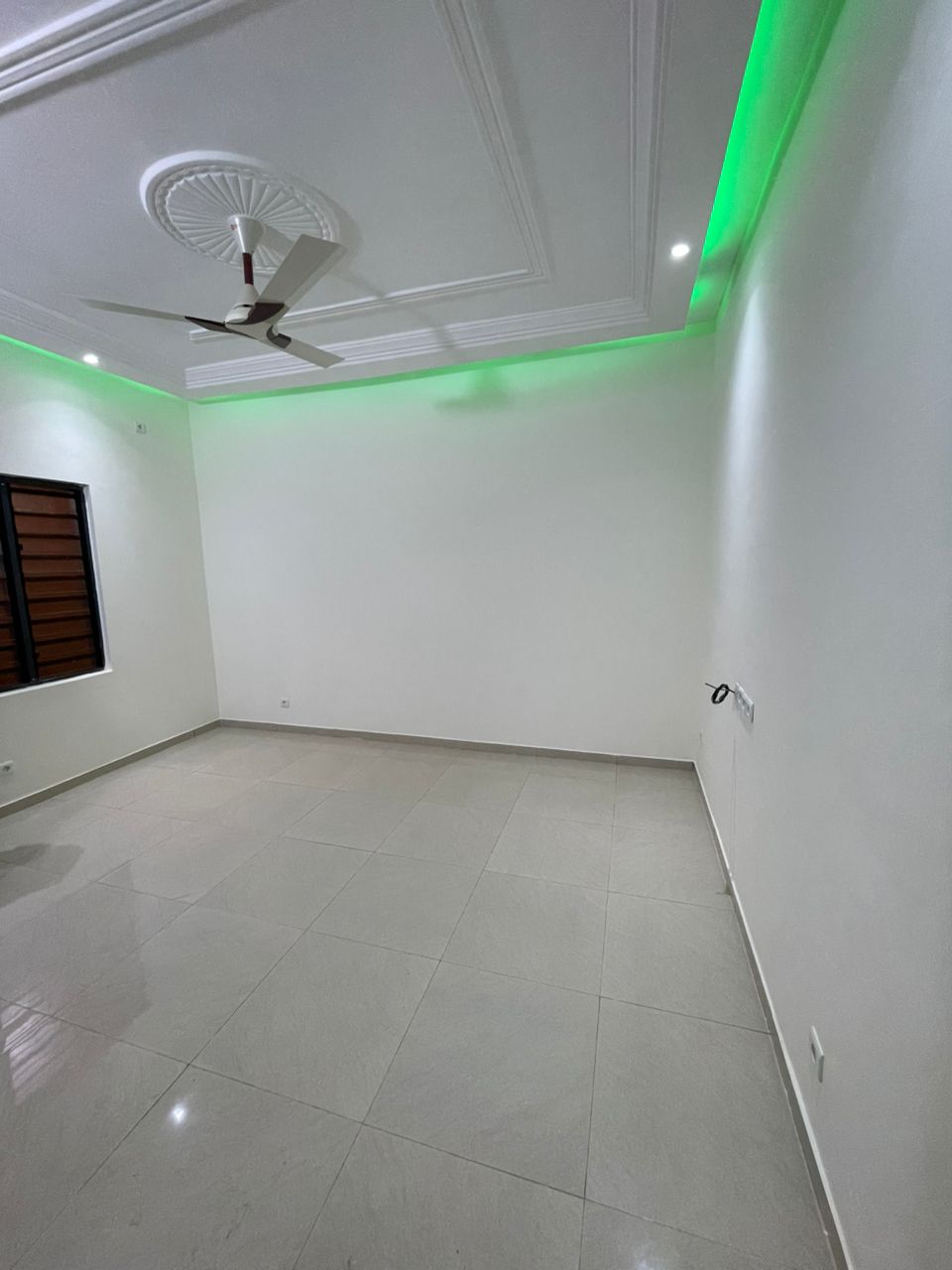 Appartement 1 pièce à louer à Agoè Sogbossito – 50 000 FCFA/mois