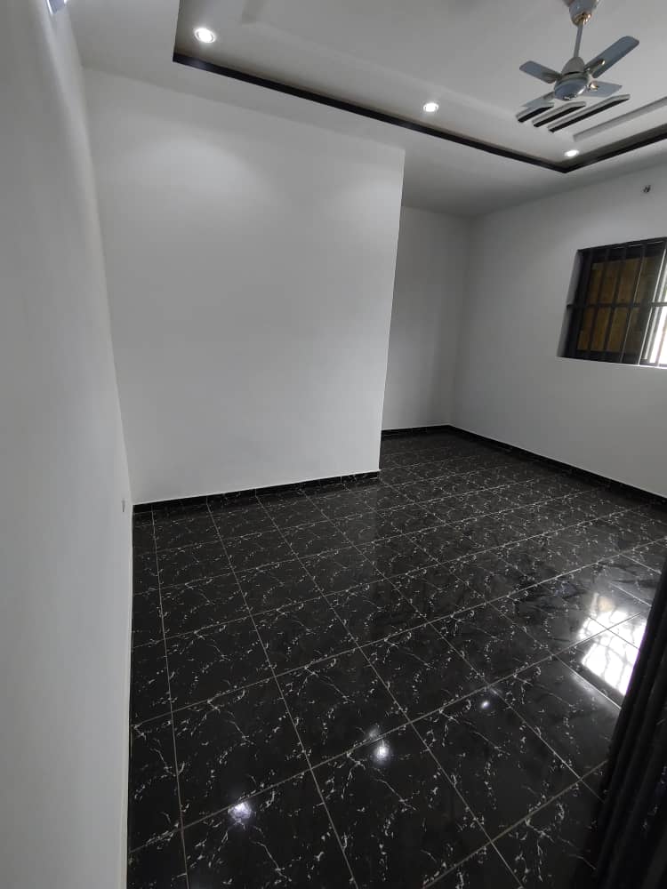 Appartement 2 chambres salon à louer à Lomé (Entreprise de l'Union) – 110 000 FCFA