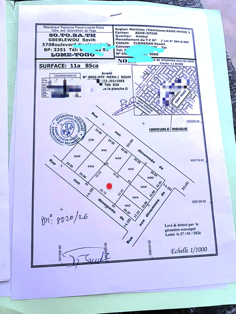 Terrain de 2 lots en vente à Agoè à côté de Camp de Police – 22 millions FCFA le lot