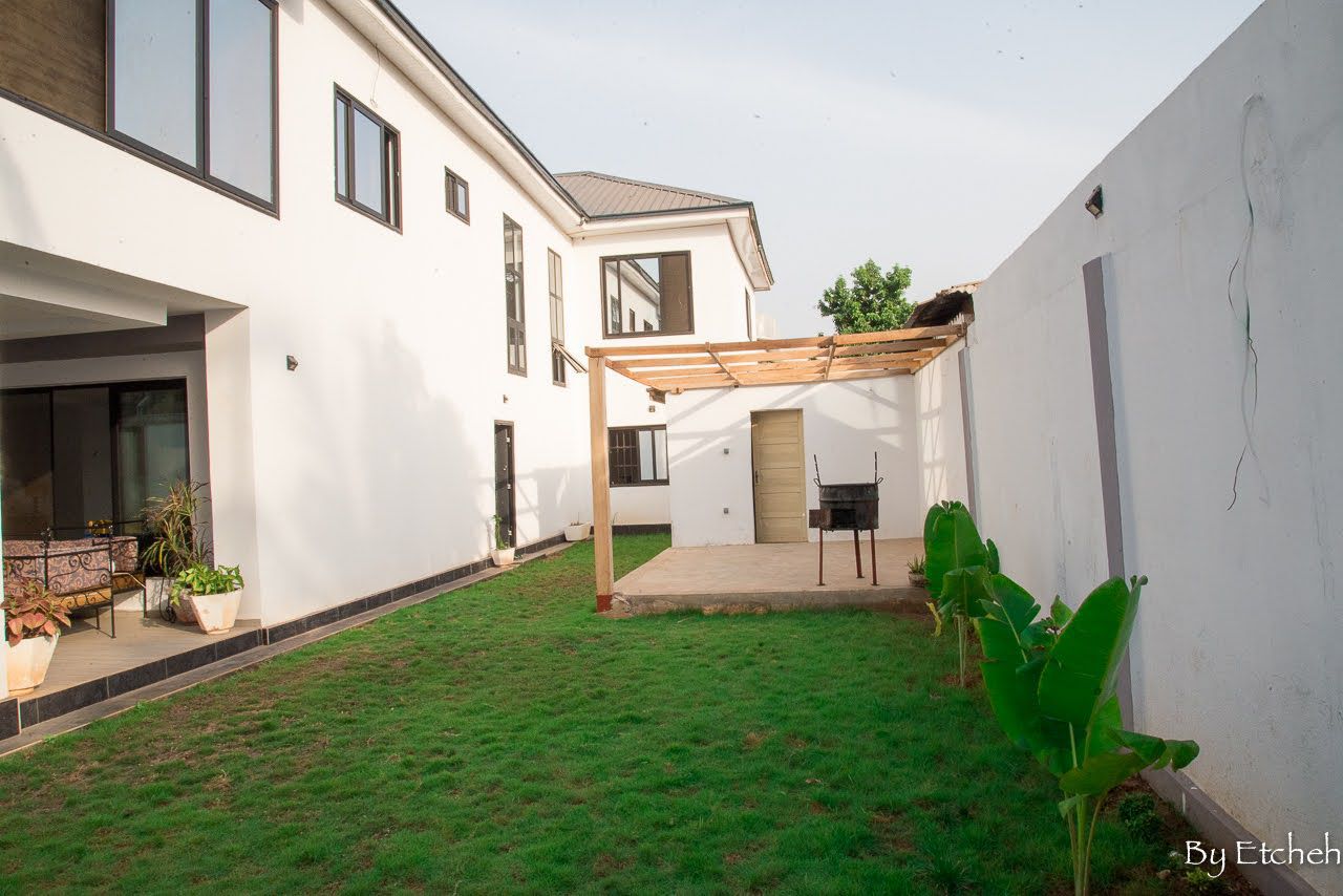 Villa duplex en vente à Avénou – 200 millions FCFA