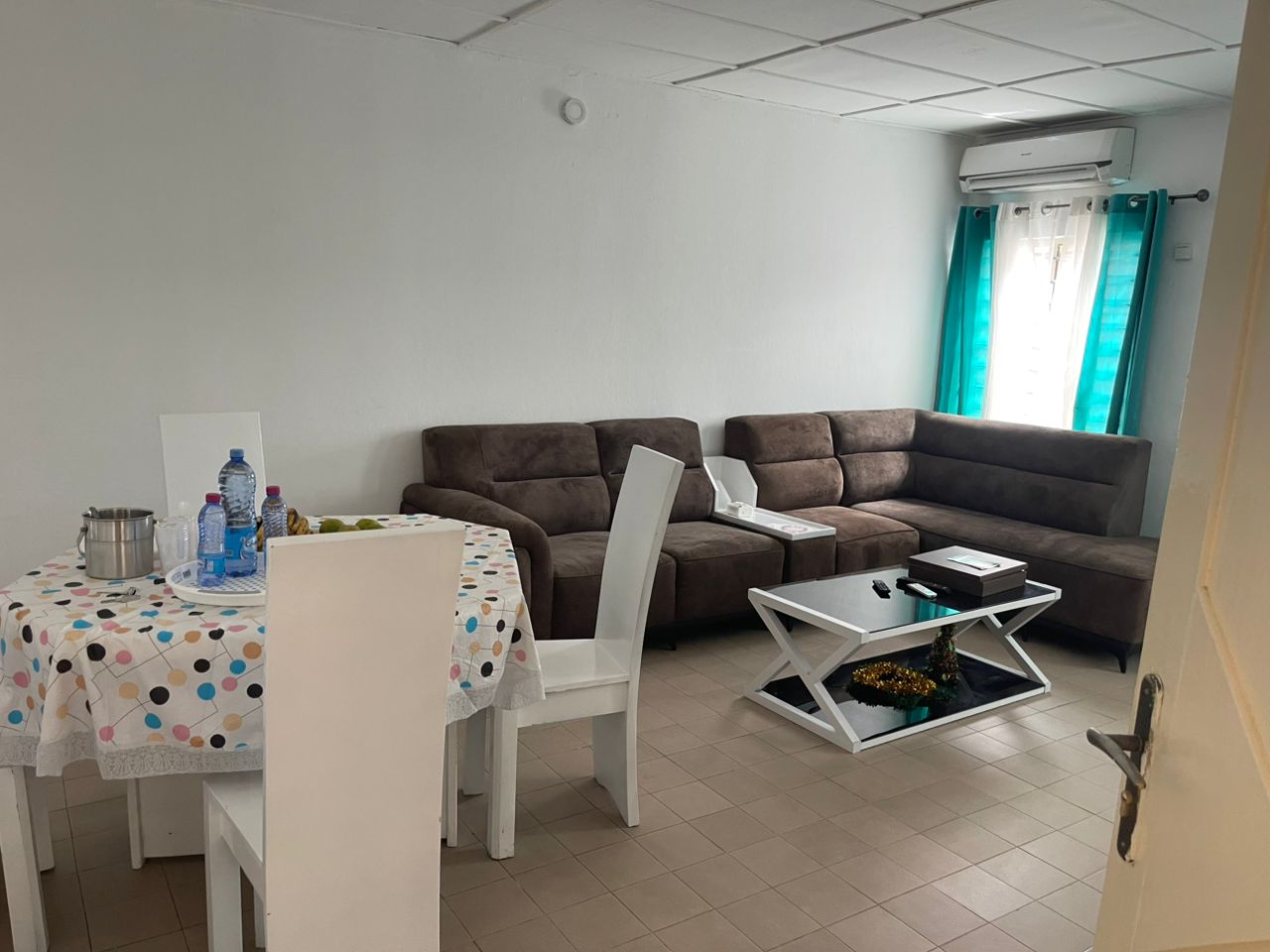 Villa 3 chambres à louer à Baguida - À partir de 200000 FCFA