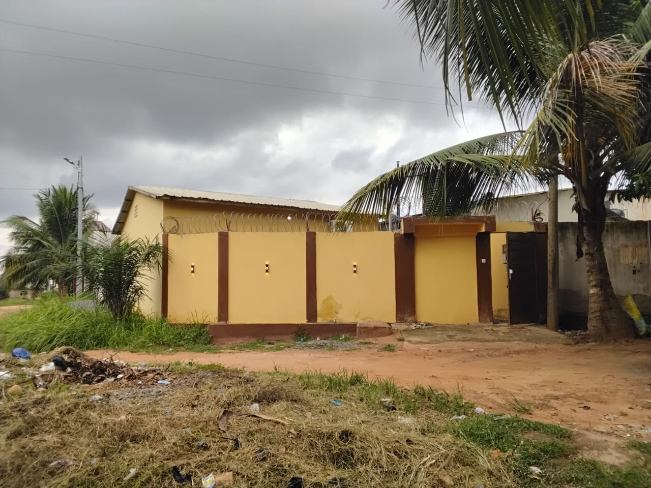 Maison 1 pièce en vente à Ségbé Lankouvi – 18 millions FCFA