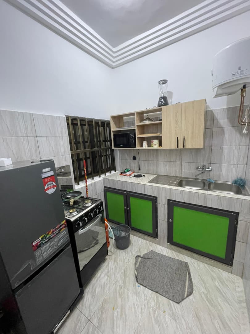 Appartement meublé 2 chambres en location à Hédzranawoé – à partir de 35 000 FCFA/jour