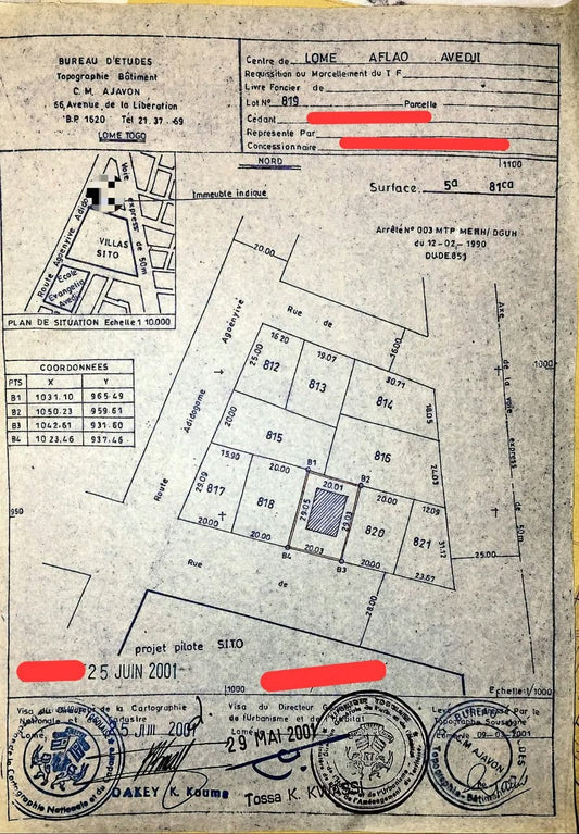 Villa 5 chambres de 581 m² en vente face grande voie à Avédji Carrefour Y – 110 millions FCFA