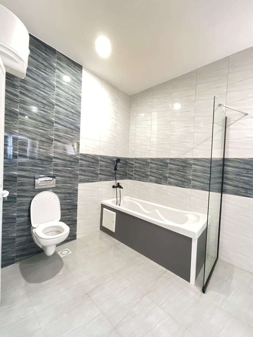Villa duplex 5 chambres en vente à Avénou Factory – 170 millions FCFA