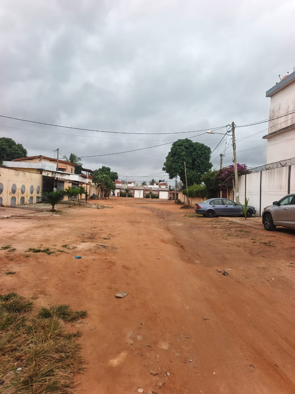 Terrain de 600 m² en vente à Agbalépédo, proche des pavés – 55 millions FCFA