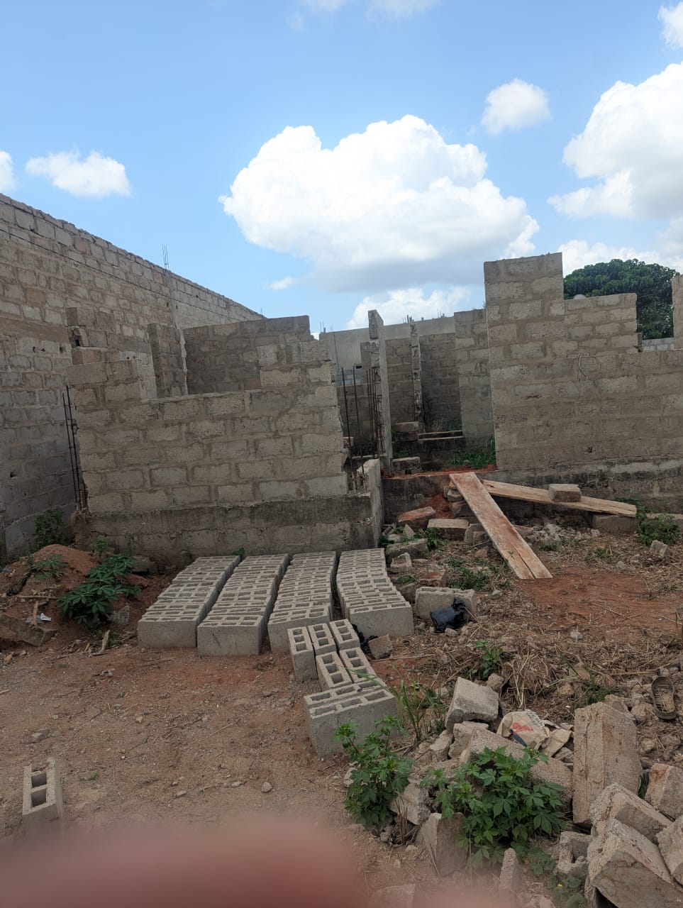 Villa 2 chambres en vente à Apessito AVE A KÈ – 8 500 000 FCFA