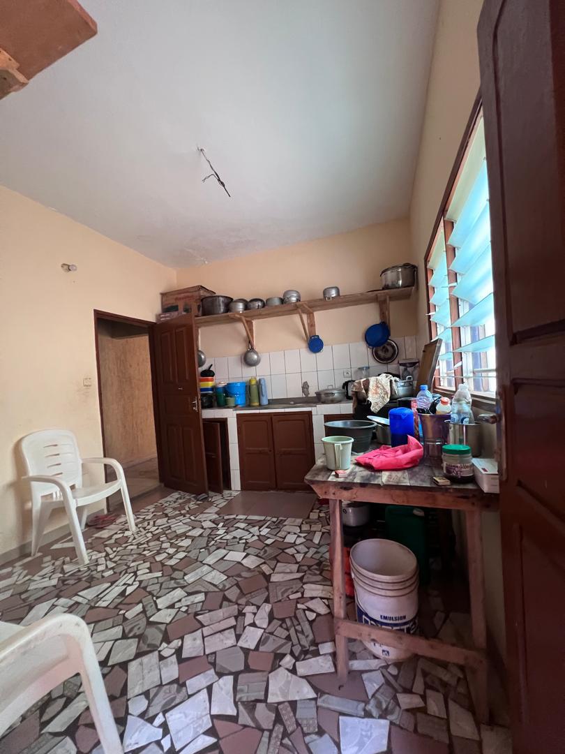 Villa 3 chambres en vente à Agoé Assiyéyé près de l'École La Source – 53 millions FCFA