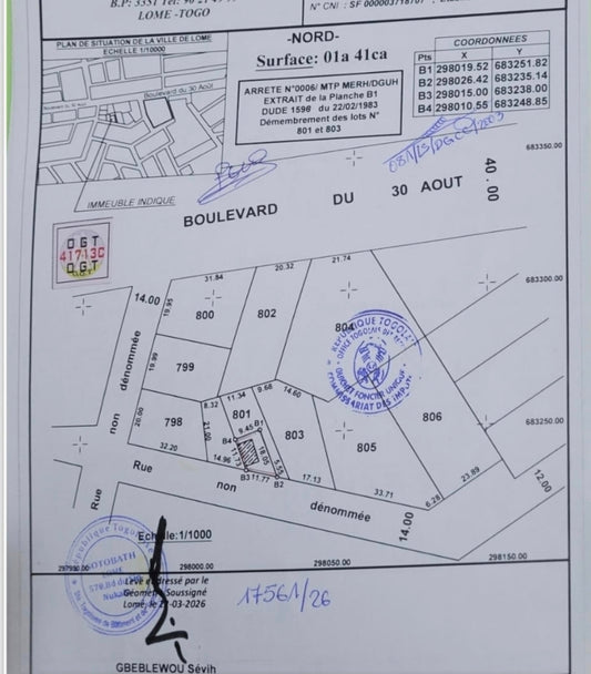 Maison de 2 chambres avec boutique à vendre à Adidogomé derrière Supermarché Champion – 18 millions FCFA