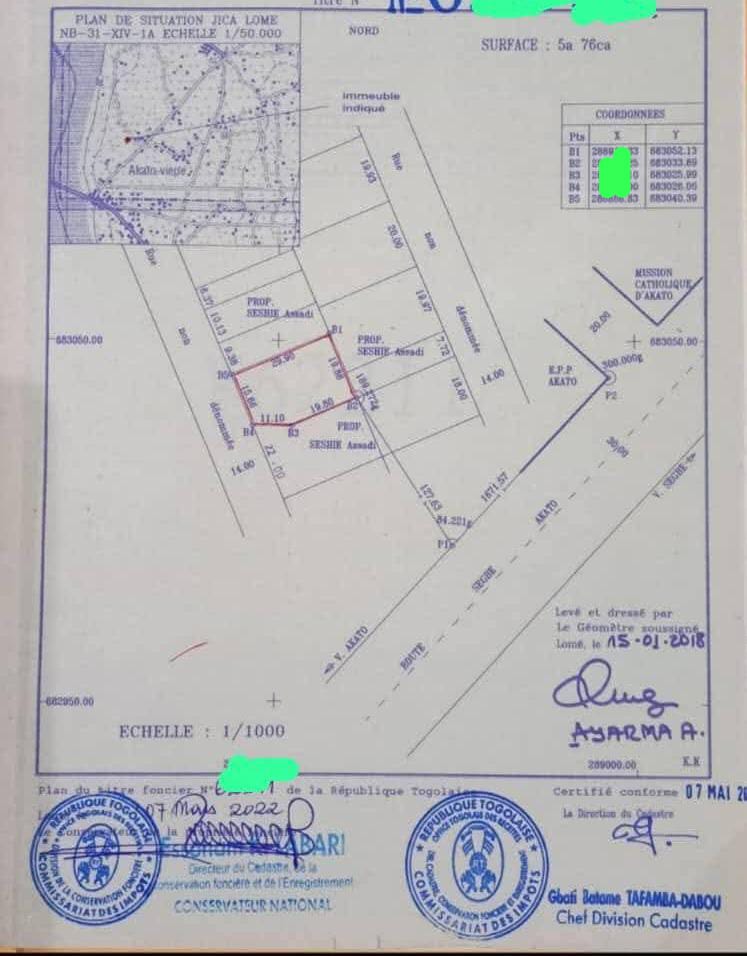 Terrain 1 lot clôturé à Akato Viepé après la Base EBOMAF, 300m du goudron – 16 millions FCFA