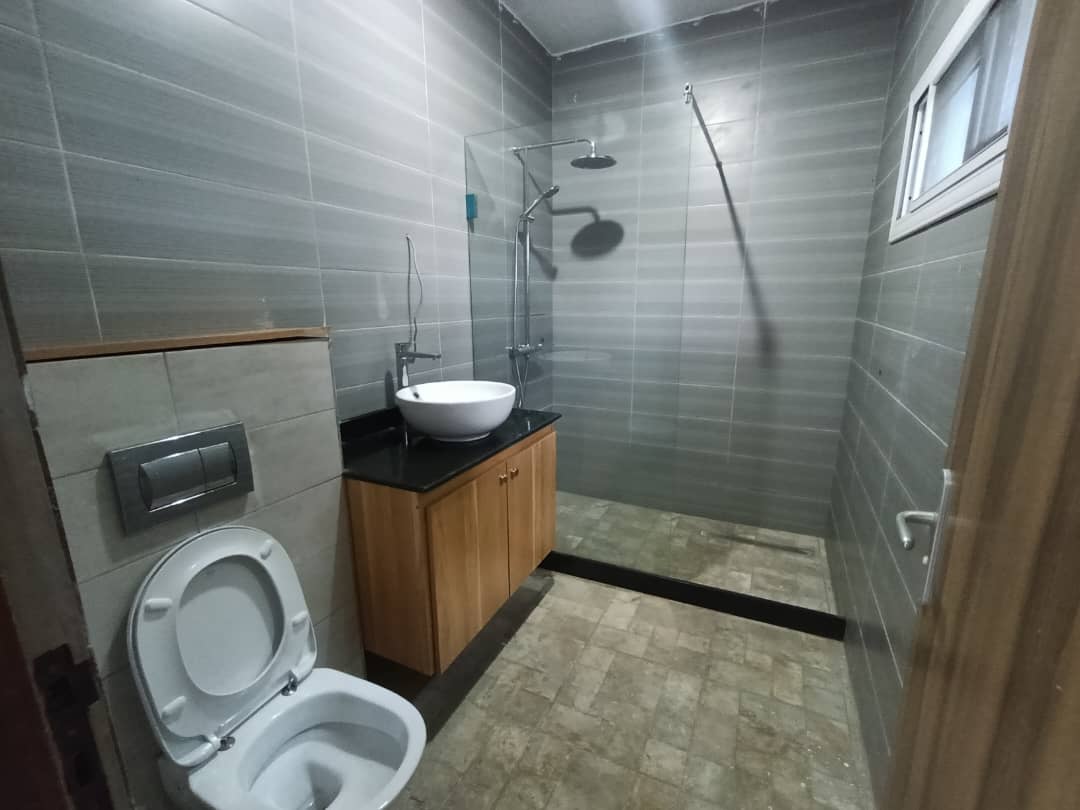 Villa 4 chambres à louer à Cité Millenium, Lomé – 900 000 FCFA