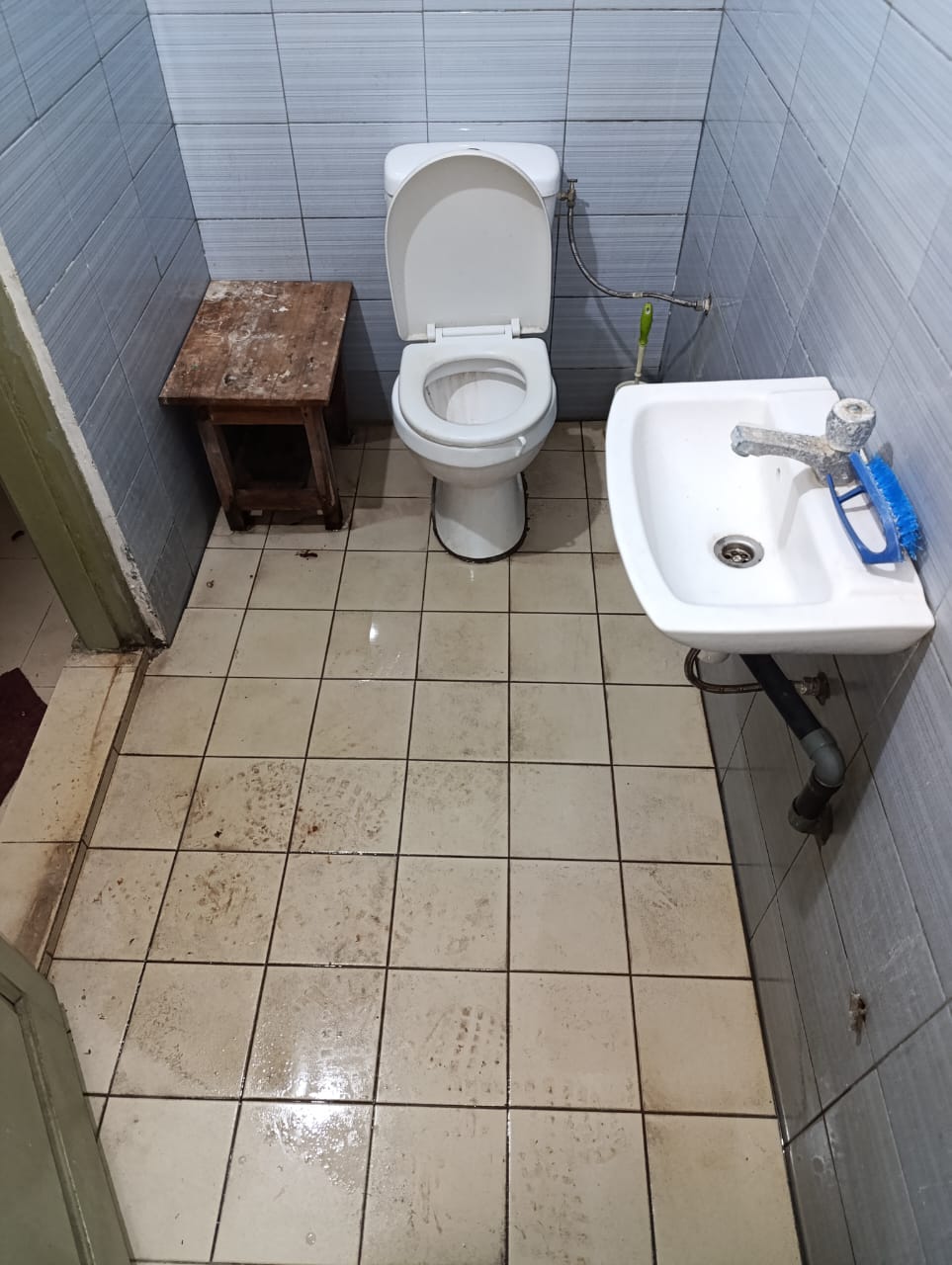 Villa 2 chambres en location à Adidogomé Yokoe derrière station Energium – 100000 FCFA