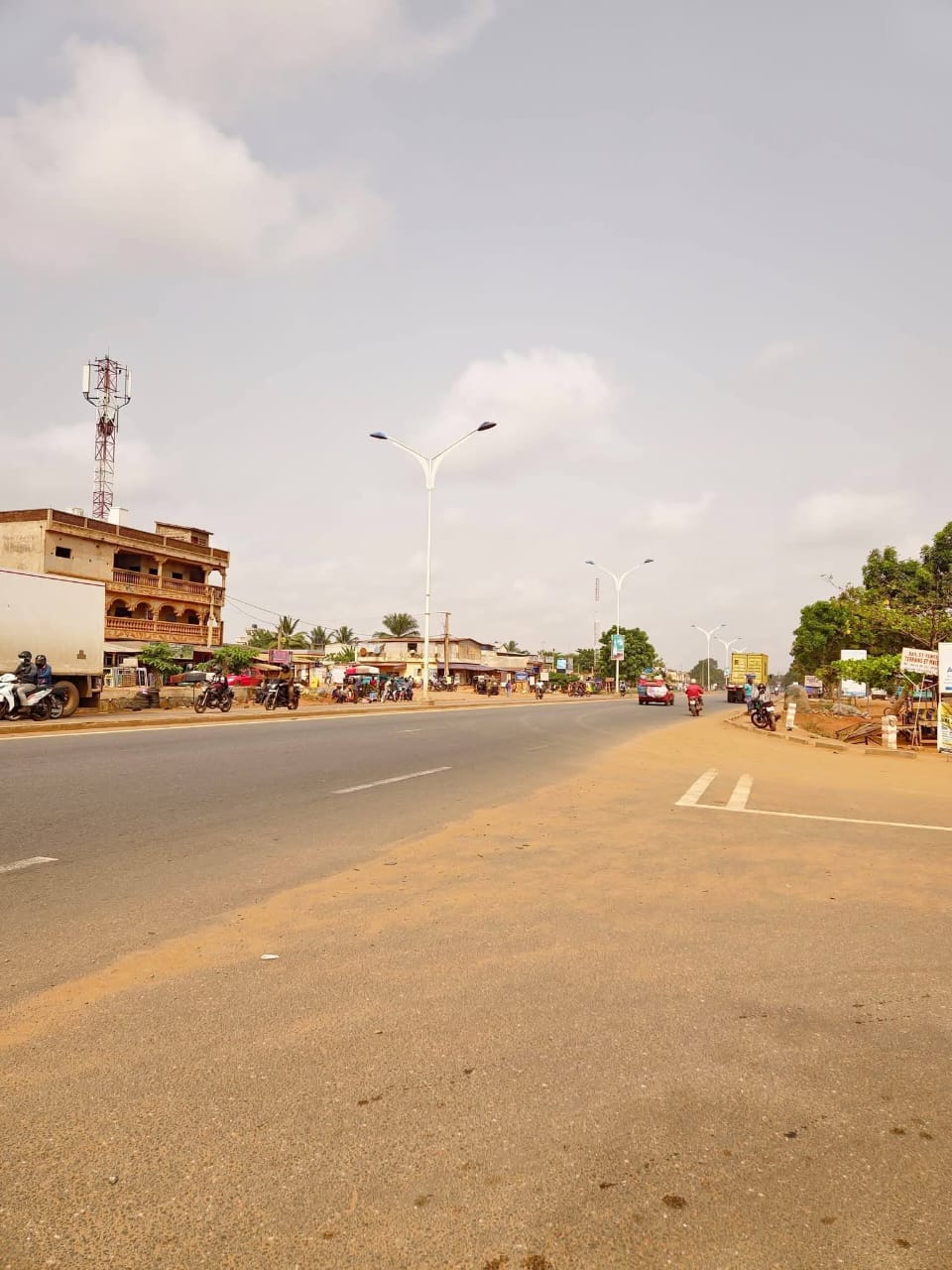Terrain de 4 lots collés en vente en angle de rue à Sogbossito - 330 millions FCFA