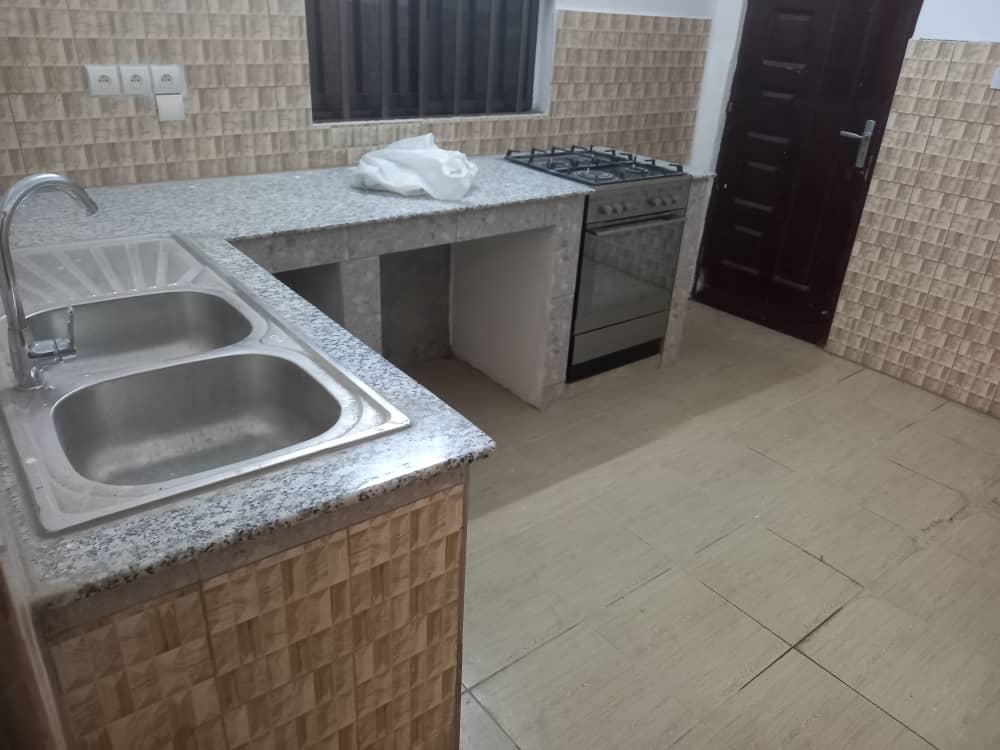 Villa 3 chambres en vente à Agbodan (Route Nationale N°2) – 35 millions FCFA