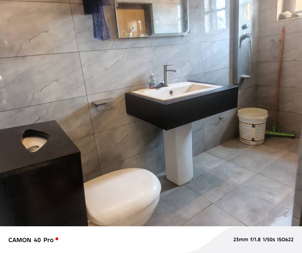 Villa 4 chambres de 750 m² en location à Togo 2000 – 550 000 FCFA