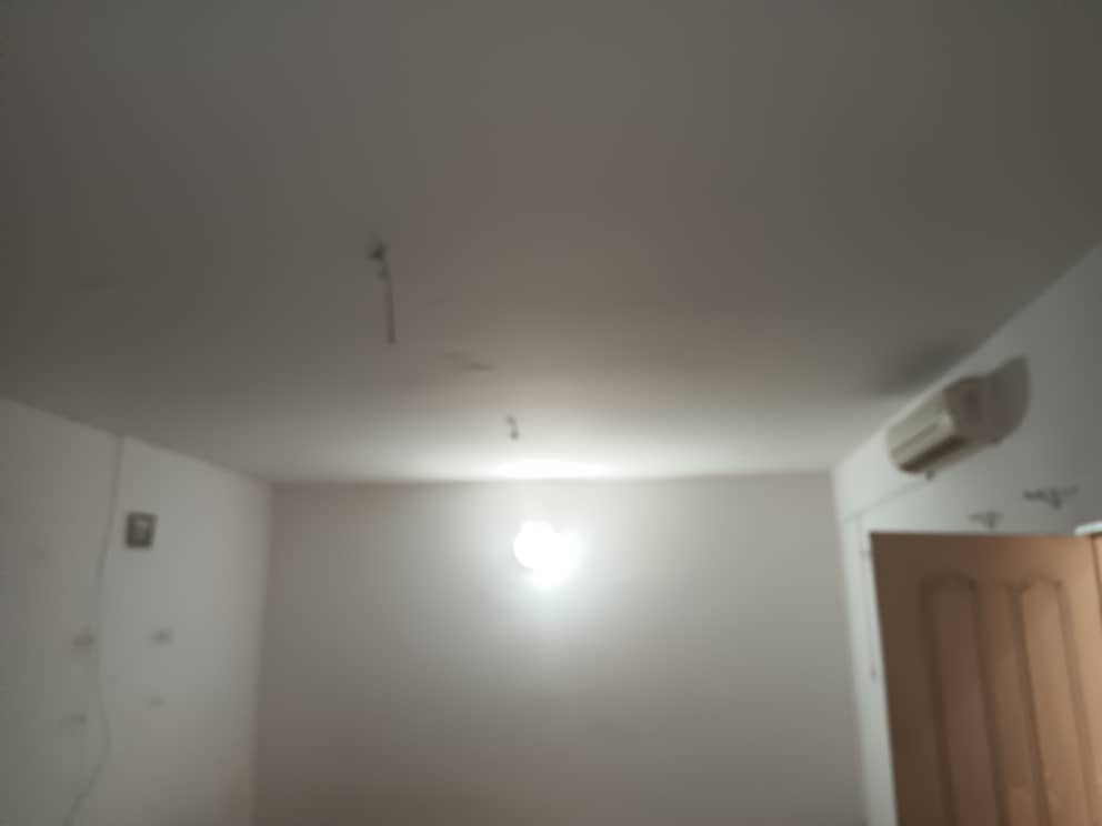 Appartement 2 chambres salon en location à Djidjolé Susane Aho – 70 000 FCFA